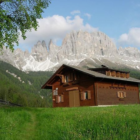 Berghuette Plafoetschalm Apartment Tires Exterior photo